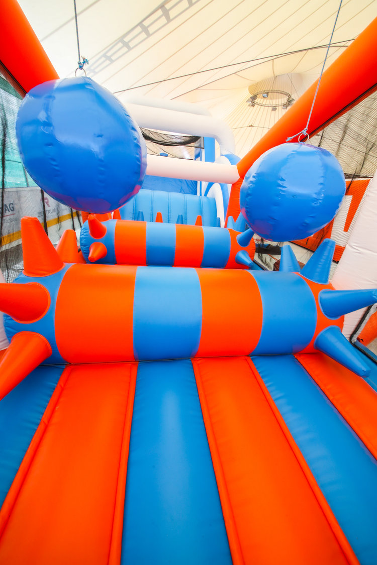 XXL BOUNCE CIRCUS @ MESSE BASEL-bild-4
