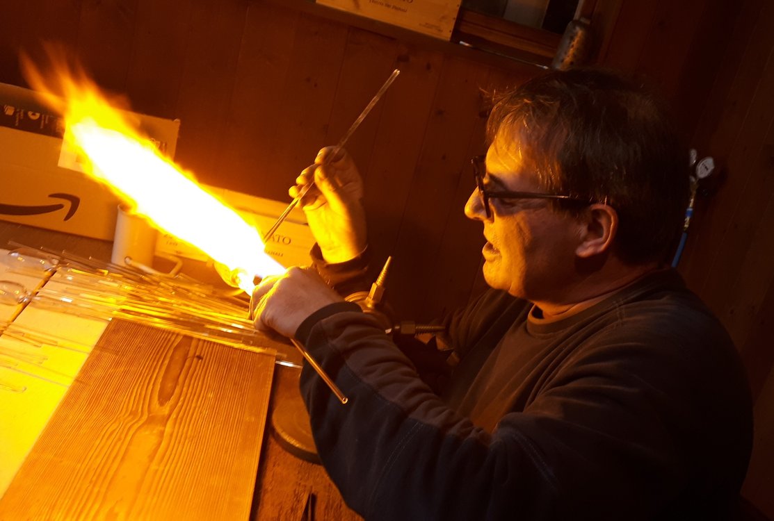 Im Museumshof: Glasblasen – Weihnachtskugeln