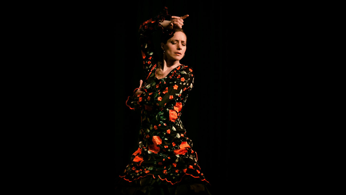 ECOS DEL SUR - Flamenco Dinner Show- LaDina Bucher - Restaurant Commihalle