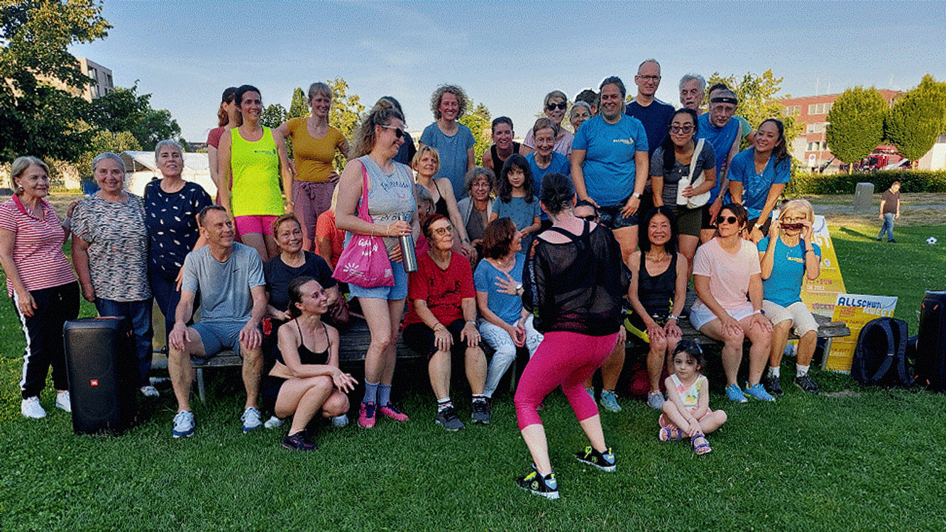 Gratisfitness: Latin Dance by Allschwil bewegt-bild-2