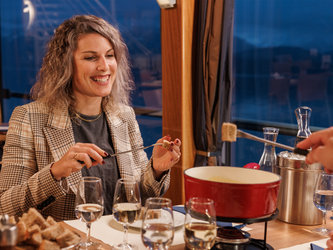 BLS Schifffahrt: Fondueschiff Thunersee