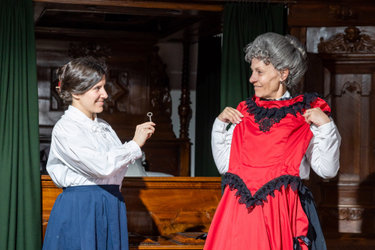 Theater: Eine Frau setzt sich durch