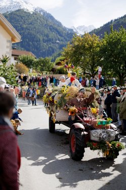 Festa e marchà da la racolta / Erntedankfest Festa e marchà da la racolta / Erntedankfest