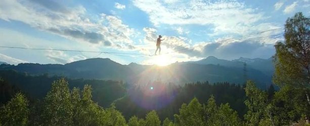 Highline-Event bei la pendenta