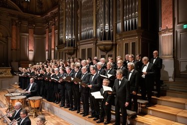 Die Geisterbraut von Antonín Dvorák: Kantate für Soli, Chor und Orchester