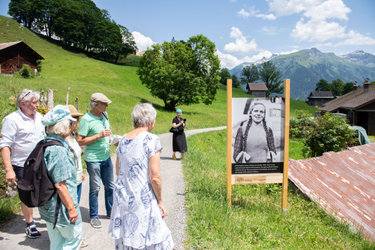 Geführter Rundgang durch die Ausstellung Berg Kind Welt, 21. August 2026