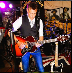 Johnny Duk Trio