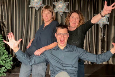 Improvisationstheater Die grauen Stare spielen Jahres-Abschluss-Show