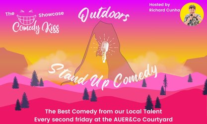 Comedy Kiss Outdoor Showcases