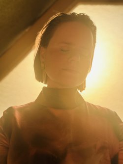  Immer am Mittwuch - Klangmeditationen, Helga Váradi