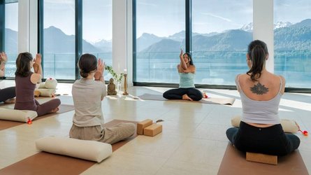 Sunday Yoga & Brunch im Campus Hotel Hertenstein