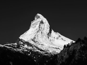 Verkaufsausstellung: Das Matterhorn im Bündnerland in Waltensburg