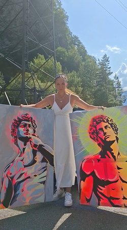 Vernissage: Vom Schwan zu David - eine Ausstelllung über Transformation & Stärke