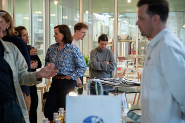 Laura's Monthly Chocolate Event - Advents Edition