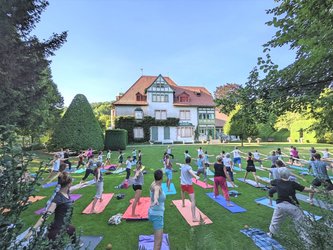 Yoga im Park: Urban Yoga