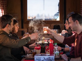 Fondue-Kutschenfahrt Bündner Herrschaft