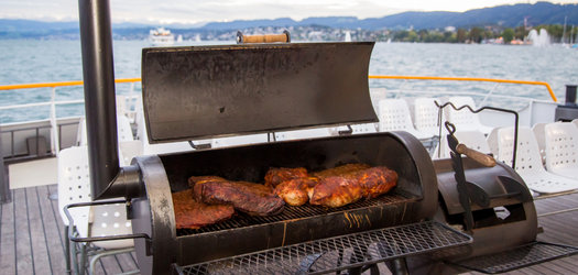 BBQ-Schiff