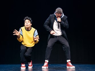 Pedro Lenz & Simon Ho – Mit Linggs