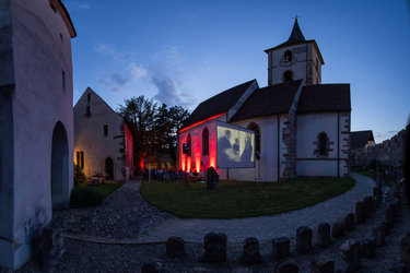 Open Air–Kino im Kirchhof: El Baño del Papa