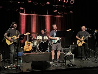 Dorf Fyrabig Konzert mit TTR Time to Rock