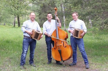 Scheidner Buaba in der Weinstube