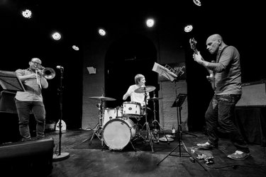 Jazz-Monday: Samuel Blaser Trio feat. Marc Ducret & Peter Bruun