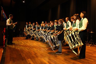 Workshop trommeln bei den Tambouren