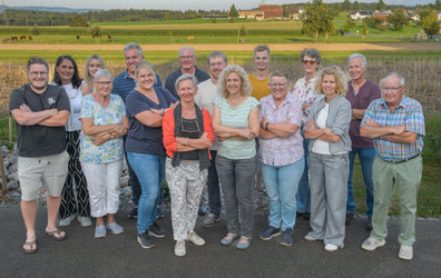 Vorhang auf für die Theatersaison 2025 mit dem heiteren Lustspiel Karriere.