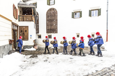 Chalandamarz a Strada Chalandamarz a Strada