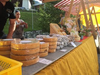 Dorfmarkt Sta. Maria
