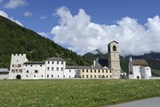 KlosterMuestair Suedansicht Kopie