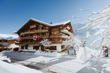 © Adler Adelboden: Aussenansicht im Winter
