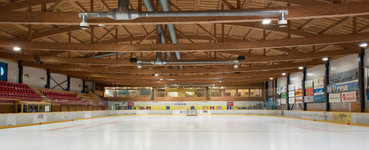 Eishalle Gurlaina in Scuol