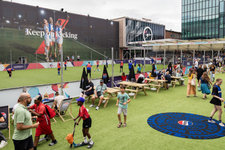 Soccer Court / Katja Schmidlin