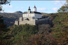 Burg vom sogenannten "Burgblick" am "Hausberg" gesehen