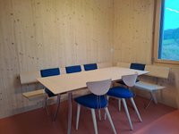 Gemeinsamer Frühstücksraum / Aufenthaltsraum