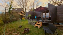 nomad cube tiny house; micro villa