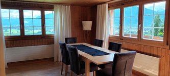Wohn-Esszimmer: grosszügig und lichtdurchflutet