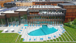 eau-là-là / Hallenbad