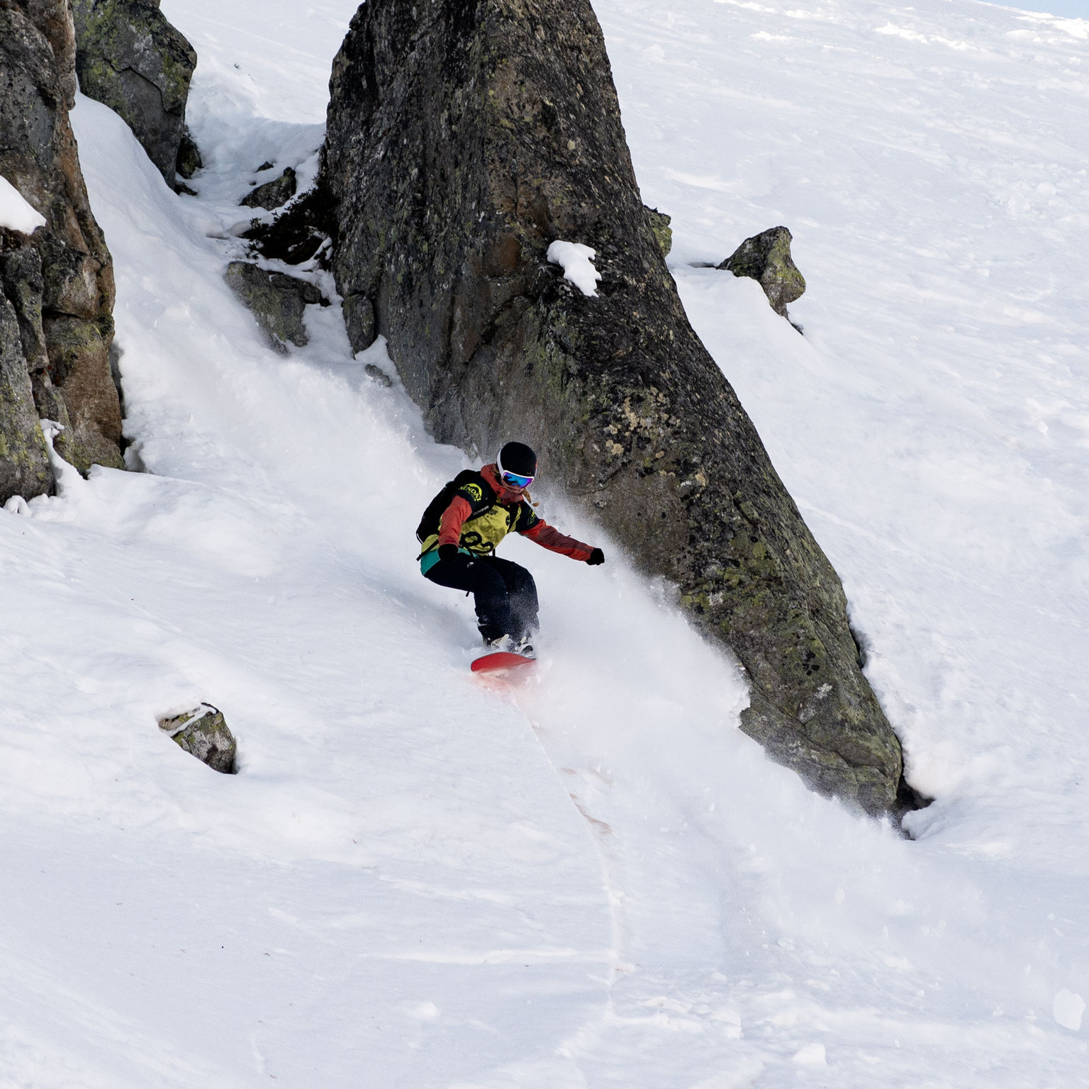 Nendaz_Freeride_Junior_snowboard_2021 (Lévy Loye)