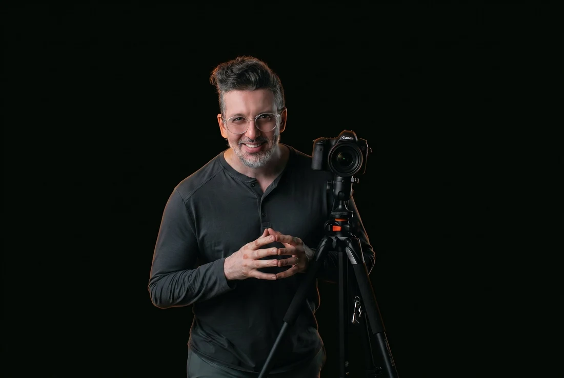 Gustavo Sousa, real estate photographer, videographer and FAA-certified drone pilot in Central Florida.