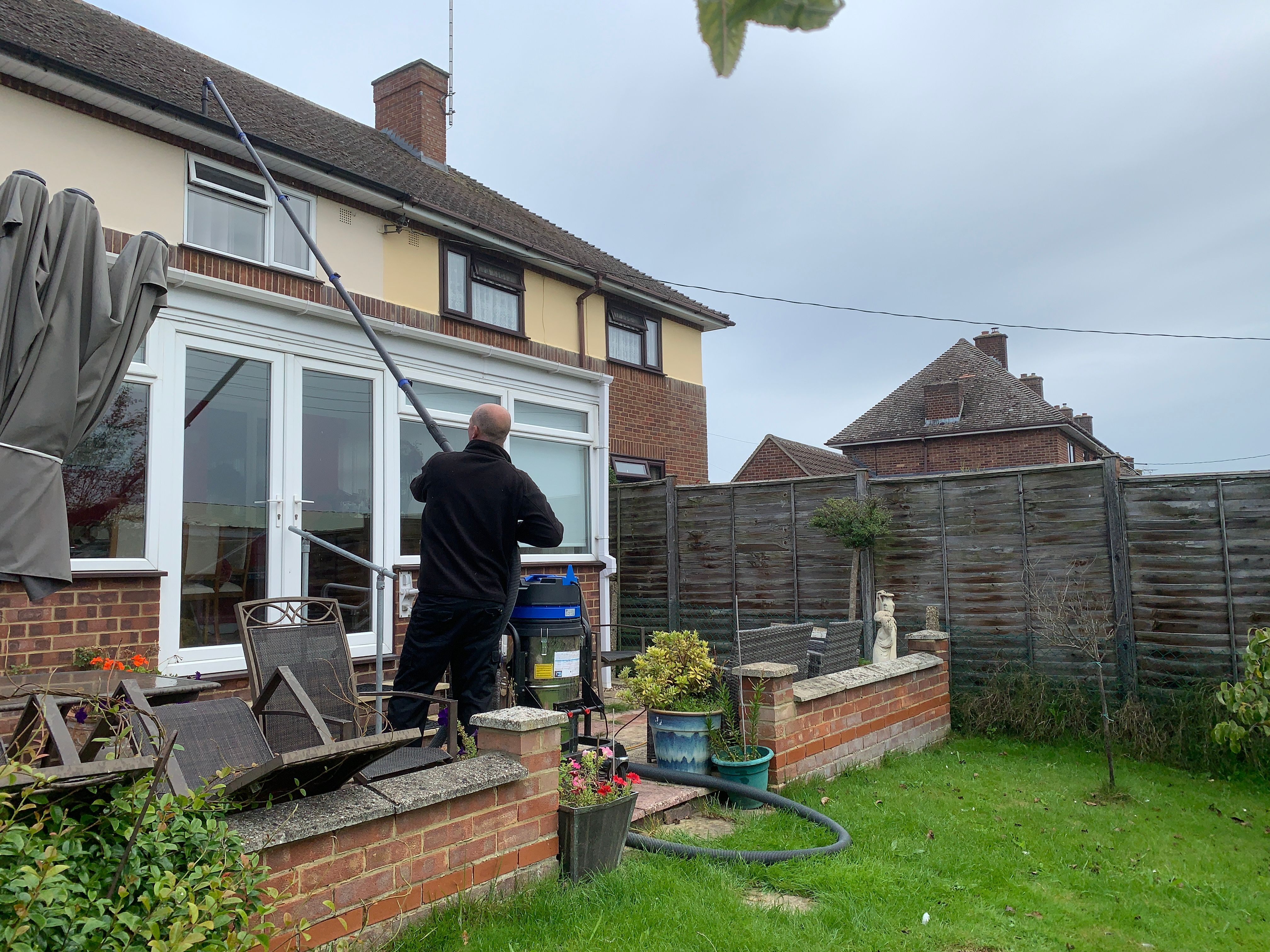 gutter cleaning bury st edmunds