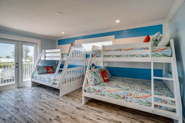 Bedroom 4 - 2 Twins Over 2 Full Beds