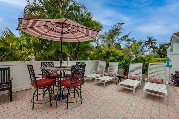 Outdoor Seating
