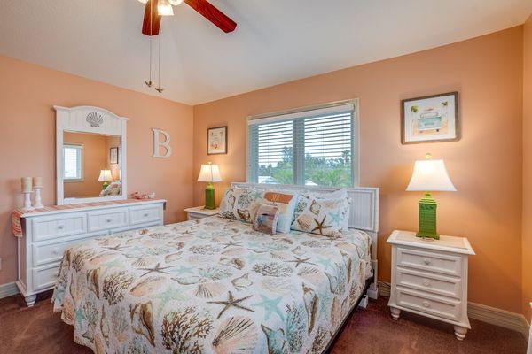 Bedroom 2 - King Bed