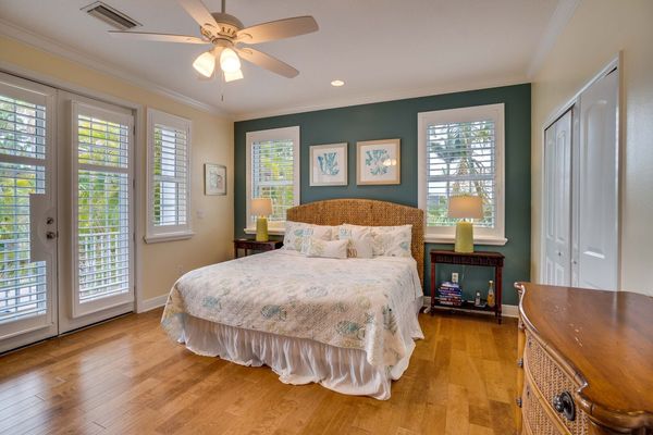 Downstairs Primary Bedroom - King Bed