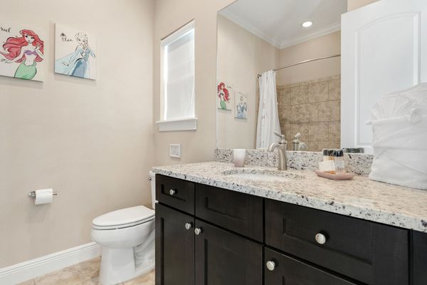 Your little princess will have her own en suite bathroom as well