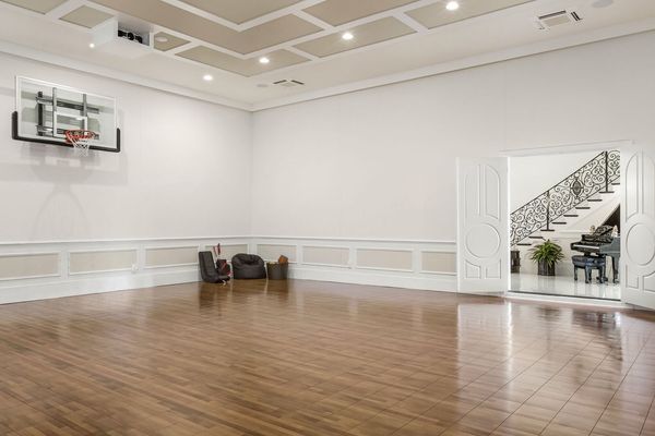 The sports hall/private ballroom with indoor basketball court will be a hit