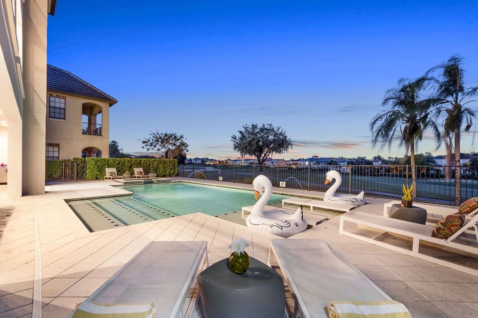 The whole family will love nighttime at the private pool