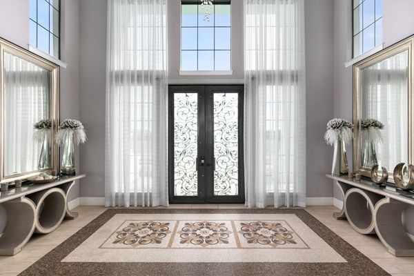 Luxurious front entry